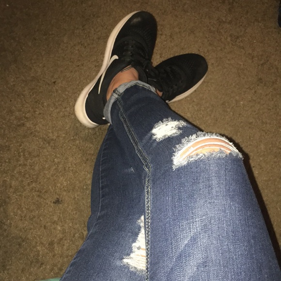 Jeans - Picture 4 of 4